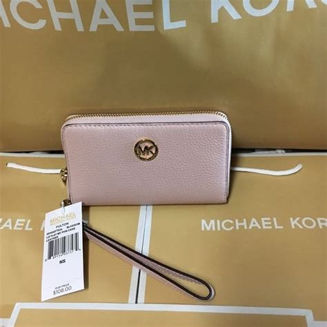 blossom michael kors wallet|Amazon.com: Michael Kors Blossom Handbags.